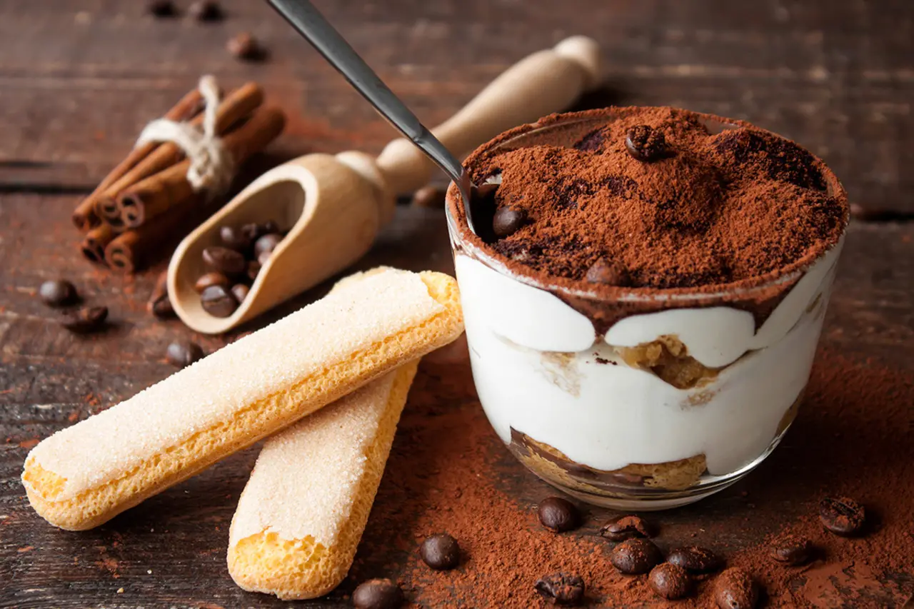 Mangiare tiramisu fa bene alla salute? Ecco la risposta